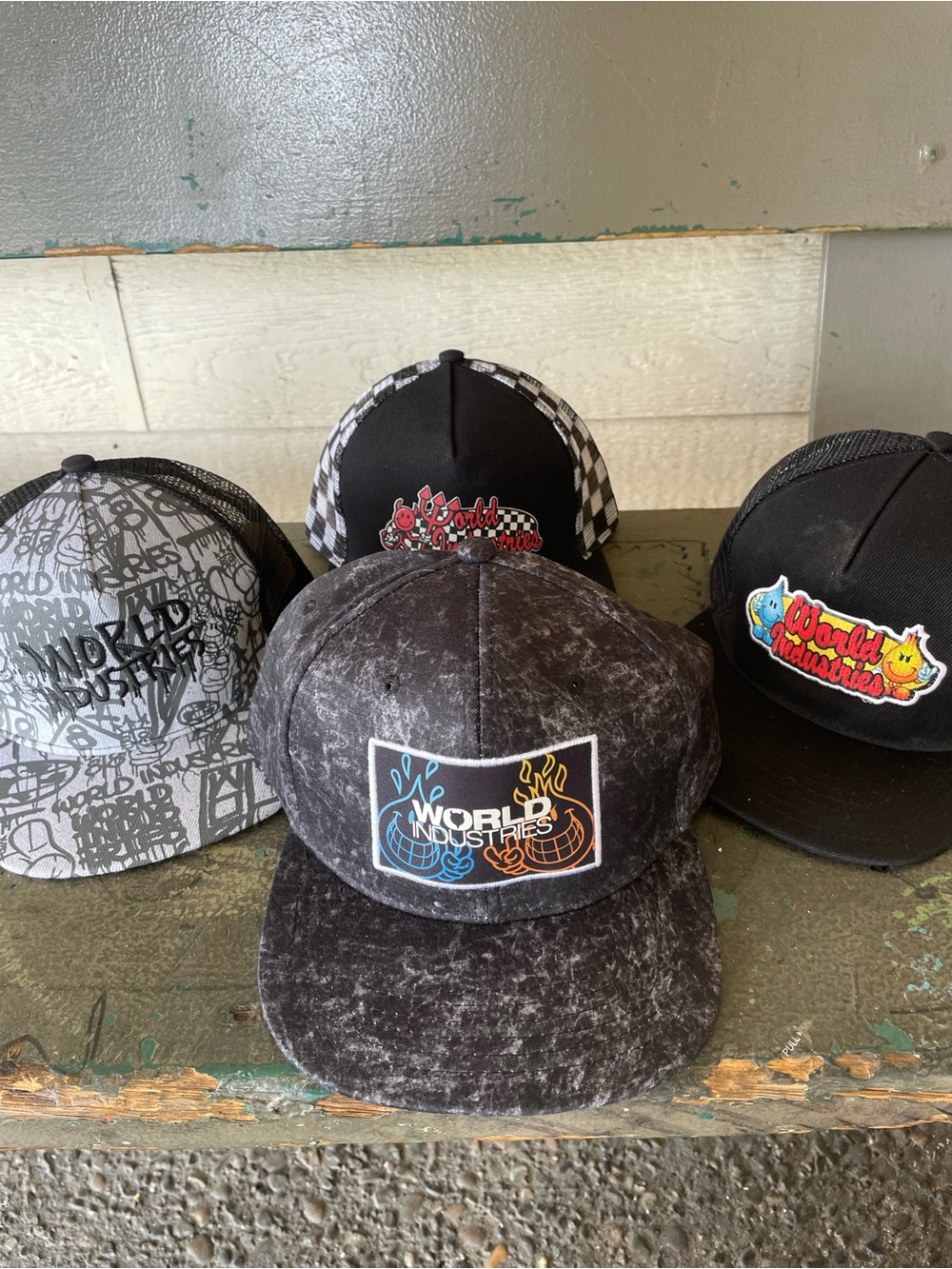 World Industries Logo Snapback Trucker Hat Unisex OSFM 4pc Lot